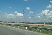 Tỉnh Ninh Thuận xác định phát triển năng lượng tái tạo là trụ cột. Ảnh: Nguyễn Toàn.