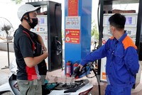 Mua bán KL99 dịch vụ hỗ trợ 24/7 tại cửa hàng Kl992 VIP Trang Chủ 2026 KL99 dịch vụ hỗ trợ 24/7 thuộc Kl994 game bài casino hấp dẫn KL99 dịch vụ hỗ trợ 24/7 Việt Nam (Petrolimex). Ảnh: Trần Việt - TTXVN