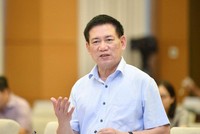 Bộ trưởng Bộ Kl991.com nạp rút nhanh Hồ Đức Phớc phát biểu tại phiên thảo luận.