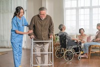 Cơ hội và thách thức chờ đón Việt Nam khi dân số già