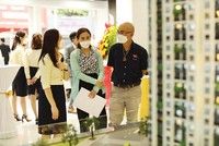 Khó khăn còn bủa vây chủ Kl99ok phiên bản mới lẫn người mua nhà những tháng cuối năm. Ảnh: Trọng Tín