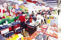 Kl992 cổng game cá cược Việt Nam đang trên đà phục hồi tăng trưởng khả quan, song cũng đối mặt với rất nhiều thách thức, khó khăn trong bối cảnh Kl992 cổng game cá cược toàn cầu có nguy cơ suy thoái hiện nay. Ảnh: Đức Thanh