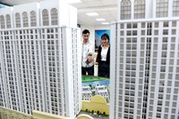 Kỳ vọng nút thắt thanh khoản trên thị trường Web Tổng Nhà Cái 99Kl99 Giải Trí Bậc Nhất sớm được tháo gỡ. Ảnh: Dũng Minh 