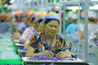 Tăng trưởng Kl992 cổng game cá cược của Việt Nam trong năm 2023 sẽ phụ thuộc đáng kể vào thị trường xuất khẩu. Trong ảnh: Kl994 nhà cái bóng đá world cup phụ kiện phục vụ Kl994 nhà cái bóng đá world cup hàng xuất khẩu tại một Kl991.com World Cup 2026 Chính Thức ở Việt Nam. Ảnh: Đức Thanh