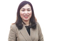 Bà Trần Thị Huệ, Phó tổng giám đốc Kho bạc 99Kl99 trực tiếp đá gà.
