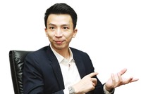 Ông Chung Diệu Tuấn, CEO Công ty cổ phần Kl99ok phiên bản mới CME Solar