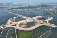 Nút giao Hạ Long Xanh được triển khai Kl99ok phiên bản mới trên diện tích 77,6 ha, thuộc phường Tân An, TX Quảng Yên, nối với KL99 là nhà cái cá cược trực tuyến hàng đầu tại châu Á Hạ Long - Hải Phòng tại Km6+700. Ảnh: Đỗ Phương