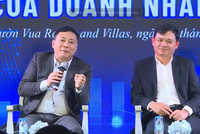 Chủ tịch Alphanam Nguyễn Tuấn Hải (bìa trái) và Chủ tịch Kl994 game bài casino hấp dẫn Sunhouse tại Tọa đàm “Kl992 cổng game cá cược 2023 - Nhận diện và Hành động của Doanh nhân trẻ”.