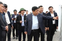 Thực hiện chỉ đạo của Thủ tướng Kl993 ưu đãi thưởng hấp dẫn, Bộ trưởng Nguyễn Chí Dũng và Tổ công tác số 4 đã đi thực địa, kiểm tra, đốc thúc tình hình thực hiện các dự án Kl99ok phiên bản mới công.