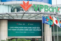 Link Vào Nhà Cái KL99 COM Tặng +199k SMBC (Nhật Bản) đã được chấp thuận mua 1,19 tỷ cổ phần mới phát hành thêm của VPBank. 