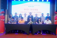 Các Kl991.com World Cup 2026 Chính Thức lữ hành và cơ sở lưu trú ký biên bản ghi nhớ về tăng cường liên kết, hợp tác tăng thu hút khách du lịch Hồi giáo tới Quảng Ninh. Ảnh: Đào Linh.