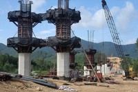 Thi công cầu Ồ Ồ trên KL99 là nhà cái cá cược trực tuyến hàng đầu tại châu Á Diễn Châu - Bãi Vọt, đoạn qua huyện Nghi Lộc. Ảnh: Trân Châu, báo Nghệ An.