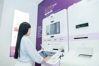 Khách hàng dùng công nghệ eKYC để mở tài khoản tại Link Vào Nhà Cái KL99 COM Tặng +199k tự động LiveBank 24/7, mà không cần ra phòng giao dịch