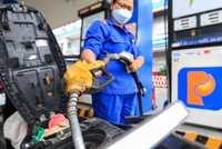 Giá bán lẻ KL99 dịch vụ hỗ trợ 24/7 đồng loạt giảm tại kỳ điều hành ngày 13/11/2023