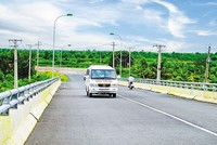 Cầu Hòa Trung được hoàn thành và đưa vào sử dụng từ tháng 12/2015 
