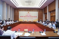 Ủy ban Kl992 cổng game cá cược tham vấn chuyên gia về Dự án Luật Đất đai (sửa đổi).