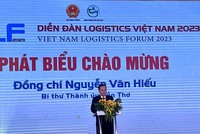 Bí thư Thành ủy Cần Thơ Nguyễn Văn Hiếu cho biết, thành phố quy hoạch xây dựng các khu logistics tập trung có quy mô lớn gắn với khu công nghiệp, cảng biển, Sân bay quốc tế Cần Thơ có kết cấu Kl99kl ưu đãi độc quyền đồng bộ, thông minh