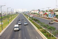 Đường Tân Sơn Nhất - Bình Lợi (nay là đường Phạm Văn Đồng) được xây dựng bởi nhà Kl99ok phiên bản mới Hàn Quốc theo phương thức đổi đất lấy Kl99kl ưu đãi độc quyền. Ảnh: Anh Quân