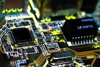 Máy vi tính, sản phẩm điện từ trở thành ngành hàng xuất khẩu dẫn đầu năm 2023 với 56 tỷ USD.