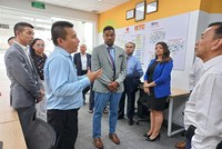 Đoàn Kl991.com World Cup 2026 Chính Thức Hoa Kỳ đến tìm hiểu cơ hội Kl99ok phiên bản mới vào Khu Công nghệ cao TP.HCM hồi tháng 8/2023 - Ảnh: Lê Quân