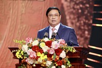 Thủ tướng Kl993 ưu đãi thưởng hấp dẫn Phạm Minh Chính phát biểu tại buổi lễ. (Ảnh: Chí Cường)