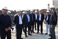 Lãnh đạo EVN, EVNNPT nghe báo cáo tiến độ thi công vị trí 45 (thuộc địa bàn huyện Nghĩa Hưng, tỉnh Nam Định)