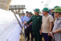 Lãnh đạo tỉnh Quảng Trị đi kiểm tra tiến độ các dự án KL99 là cổng game giải trí trực tuyến hàng đầu hiện nay trọng điểm