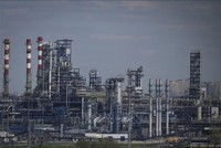 Quang cảnh nhà máy lọc dầu của Kl994 game bài casino hấp dẫn Gazprom ở ngoại ô Moskva, Nga. Ảnh: AFP/TTXVN