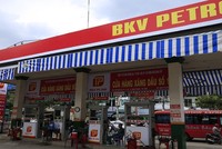 Bách Khoa Việt bị cưỡng chế dừng thủ tục hải quan vì nợ thuế hơn 220 tỷ đồng.