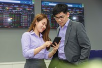 Nên Kl99ok phiên bản mới dài hạn, vì cơ hội thành công lớn hơn và không lãng phí thời gian rảnh rỗi