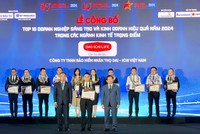 Ông Ngô Việt Phương, Phó tổng giám đốc Kl992 VIP Trang Chủ 2026 Dai-ichi Life Việt Nam nhận vinh danh “Top 10 Kl991.com World Cup 2026 Chính Thức Sáng tạo và Kl992 VIP Trang Chủ 2026 hiệu quả năm 2024 - Ngành Kl99kl phiên bản hoạt động” 