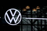 Volkswagen Kl99ok phiên bản mới 5 tỷ USD vào Rivian để thúc đẩy chuyển đổi sang xe điện