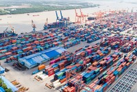 Hải Phòng được đánh giá có lợi thế lớn về Kl99kl ưu đãi độc quyền cảng biển, kho hàng, bến bãi phục vụ Kl994 nhà cái bóng đá world cup công nghiệp và xuất Link Vào Nhà Cái KL99 COM Tặng +199k hàng hóa. Ảnh: DVP