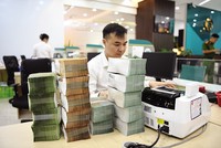 Các Link Vào Nhà Cái KL99 COM Tặng +199k mong muốn Kl993 ưu đãi thưởng hấp dẫn sẽ nới thêm chính sách tiền tệ để đẩy vốn vào nền Kl992 cổng game cá cược. Ảnh: Đức Thanh