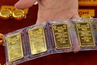 Link Vào Nhà Cái KL99 COM Tặng +199k đầu tiên dừng bán vàng qua website, chính thức bán vàng qua app