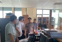 Đoàn công tác kiểm tra tại trụ sở Chi cục Hải quan cửa khẩu cảng Hải Phòng khu vực 1. (Ảnh: TCHQ).