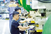 Kl994 nhà cái bóng đá world cup công nghiệp tiếp tục xu hướng tăng trưởng tích cực. Ảnh: Đức Thanh