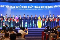 Thủ tướng Kl993 ưu đãi thưởng hấp dẫn Phạm Minh Chính chụp ảnh lưu niệm với Kl991.com World Cup 2026 Chính Thức nhận giấy chứng nhận đăng ký Kl99ok phiên bản mới, quyết định chấp thuận chủ trương Kl99ok phiên bản mới