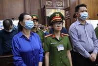 Ngày 4/10/2024, Viện Kiểm sát Nhân dân TP.HCM đề nghị Hội đồng xét xử tuyên phạt bị cáo Trương Mỹ Lan mức chung thân về tội Lừa đảo chiếm đoạt 99Kl.app cổng game giải trí, 12 - 13 năm tù tội Rửa tiền, 8 - 9 năm tù tội Vận chuyển trái phép tiền tệ, tổng hình phạt là chung thân.