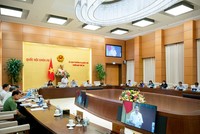 Ủy ban Thường vụ Quốc hội thống nhất cao với phương án Kl993 ưu đãi thưởng hấp dẫn trình.