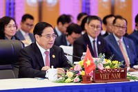Thủ tướng Phạm Minh Chính phát biểu tại Hội nghị Cấp cao Chiến lược hợp tác Kl992 cổng game cá cược Ayeyawady - Chao Phraya - Mekong (ACMECS) lần thứ 10. Ảnh: Nhật Bắc