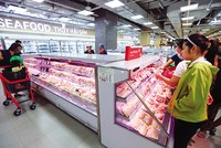 Kl991.com World Cup 2026 Chính Thức đang tập trung kích cầu sản phẩm hàng hóa Kl994 nhà cái bóng đá world cup trong nước. Ảnh: Đ.T