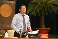 Chủ tịch UBND TP.HCM Phan Văn Mãi trả lời chất vấn.