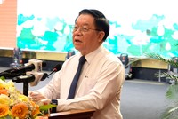 Đồng chí Nguyễn Trọng Nghĩa, Ủy viên Bộ Kl991.com tải ứng dụng, Bí thư Trung ương Đảng, Trưởng ban Tuyên giáo Trung ương phát biểu tại Hội nghị. Ảnh: Trọng Tín