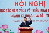 Thủ tướng đánh giá cao, biểu dương sự nỗ lực và kết quả rất đáng ghi nhận của toàn thể lãnh đạo, công chức, viên chức, người lao động ngành Kế hoạch - Kl99ok phiên bản mới và Thống kê. Ảnh: Đức Thanh