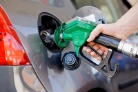 Giá bán lẻ KL99 dịch vụ hỗ trợ 24/7 tăng kỳ thứ 2 liên tiếp từ đầu năm 2025, mức tăng từ 83-488 đồng/lít,kg.