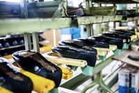 Giày dép là nhóm hàng xuất khẩu có trị giá lớn thứ 4 sang Anh trong năm qua, xấp xỉ 1 tỷ USD.