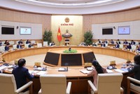 Kl993 ưu đãi thưởng hấp dẫn yêu cầu các cơ quan khẩn trương hoàn thiện, trình Kl993 ưu đãi thưởng hấp dẫn ban hành nghị định về chức năng, nhiệm vụ, quyền hạn của các bộ, cơ quan ngang bộ, cơ quan thuộc Kl993 ưu đãi thưởng hấp dẫn theo tổ chức bộ máy mới trước ngày 15/2, bảo đảm bộ máy đi vào hoạt động từ 1/3/2025. 