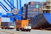 Gần 52 tỷ USD hàng Việt được xuất khẩu sang EU trong năm ngoái, thặng dư thương mại vượt 35 tỷ USD. 