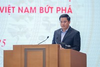 Thứ trưởng Bộ Kế hoạch và Kl99ok phiên bản mới Nguyễn Đức Tâm